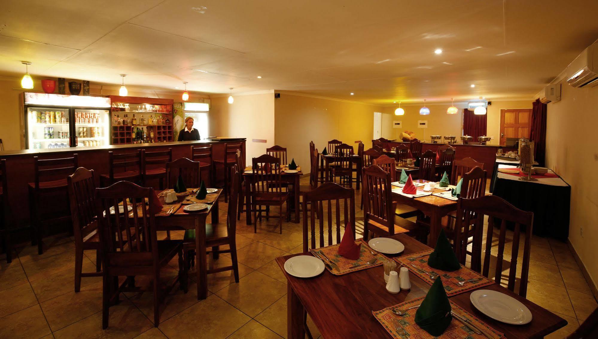 Mokoro Lodge Maun Kültér fotó